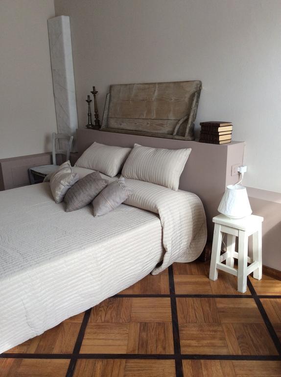 Bed+Art Milano Centrale Bilik gambar